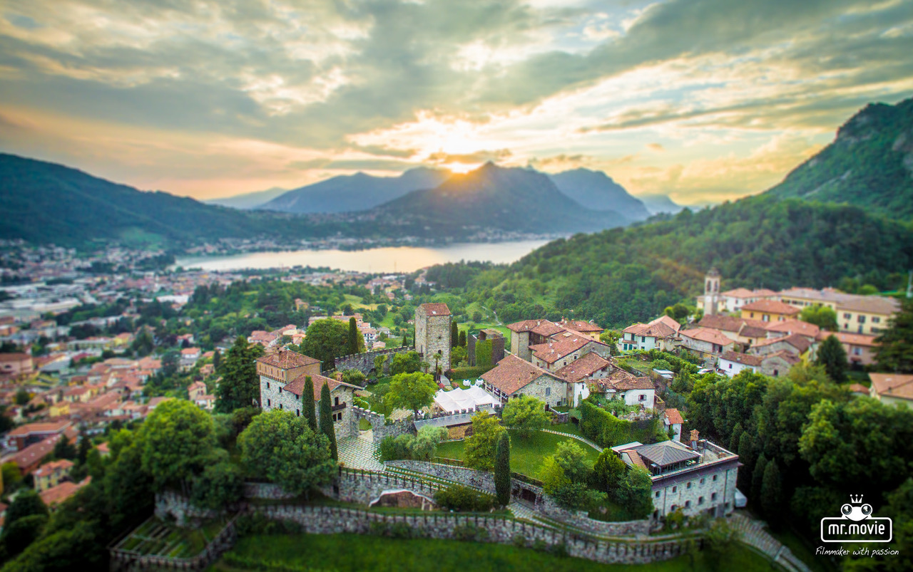 Matrimoni sul Lago di Como: Castello di Rossino è la location per i tuoi eventi.