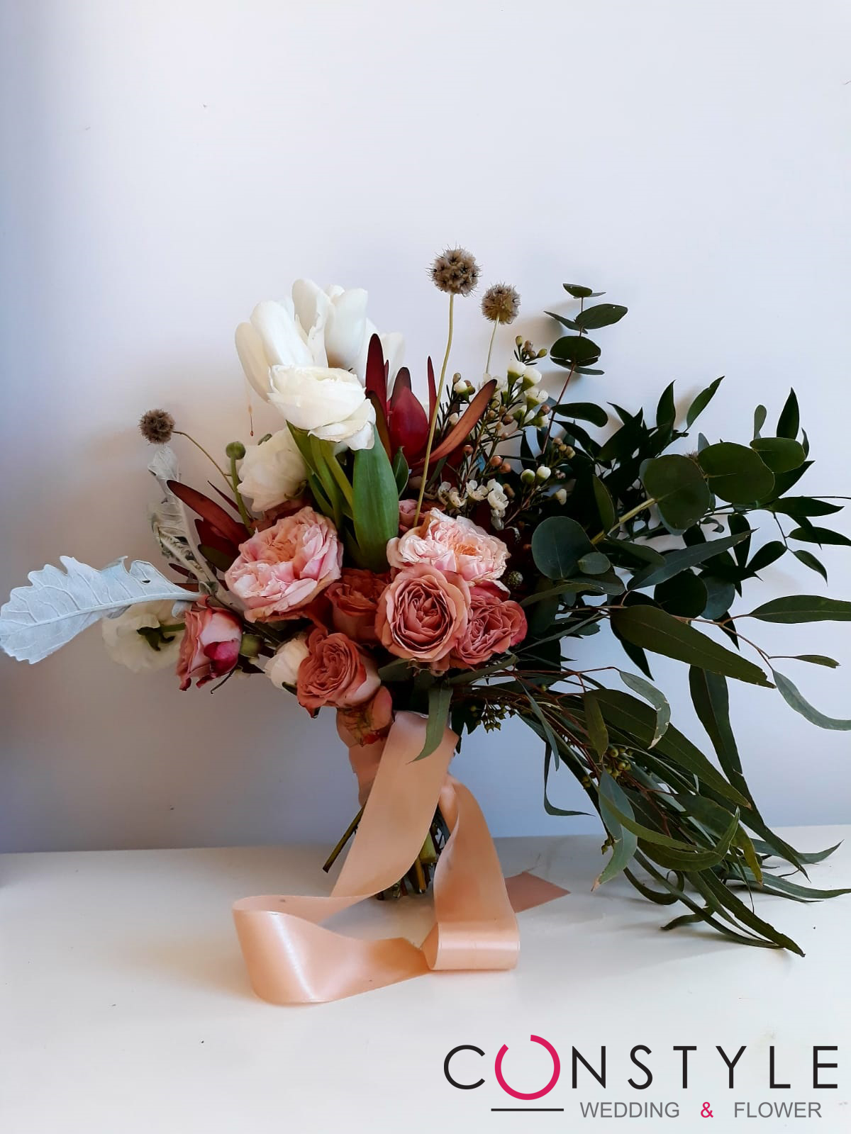 Constyle Wedding & Flower: i fiori ci rendono migliori, piu felici e piu utili agli altri. 