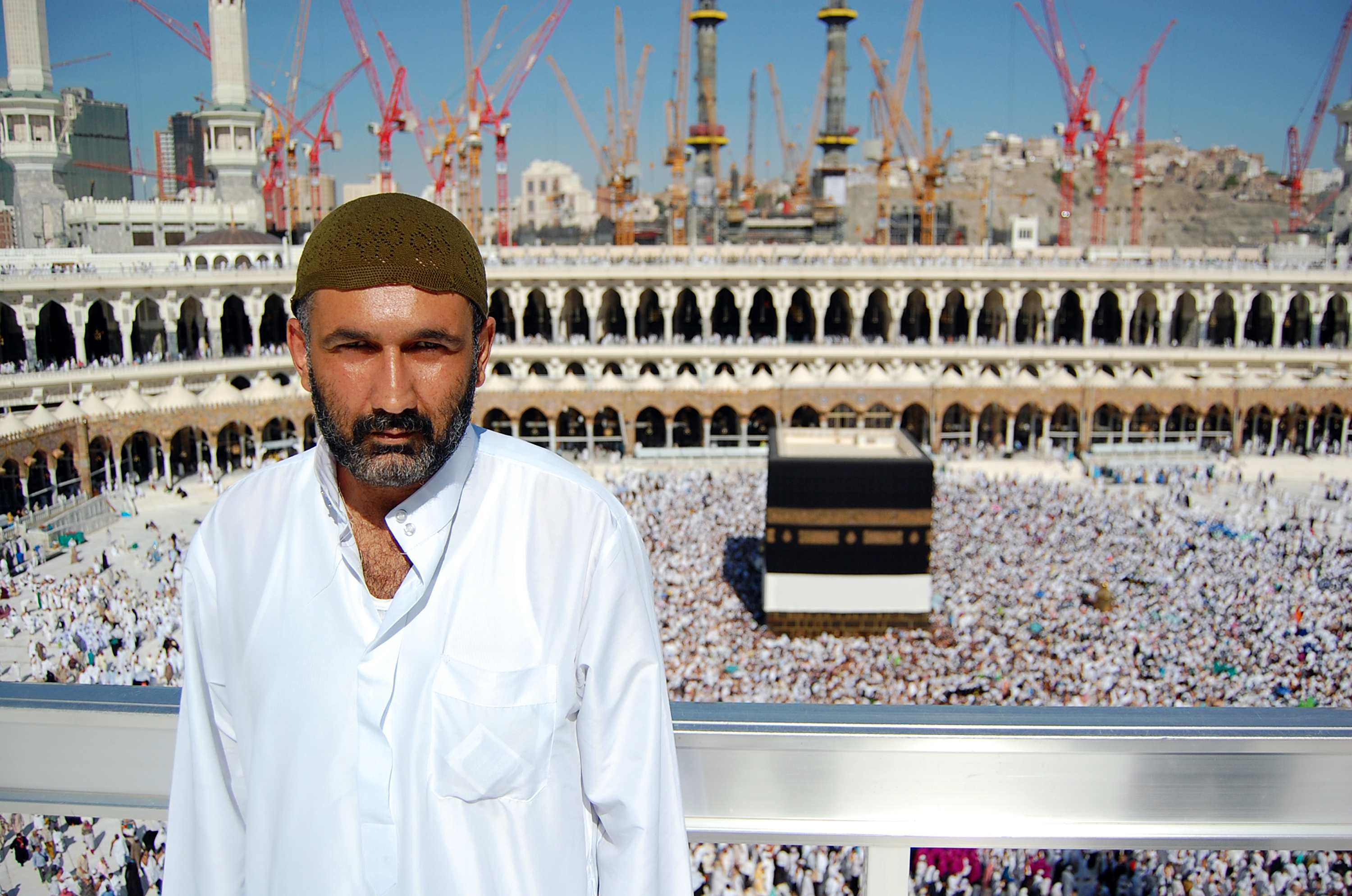 Parvez Sharma photographed with the Kaaba behind him. (Photo courtesy Haram Films/TNS)